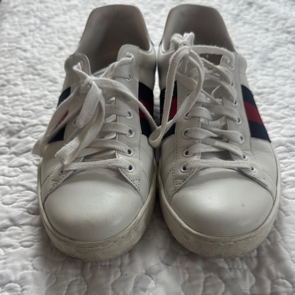 Gucci White Sneakers with Red and Blue Stripes